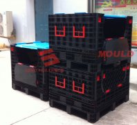 collapsible plastic pallet container