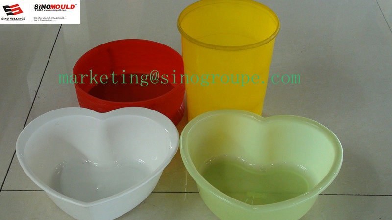 molding plastic pot