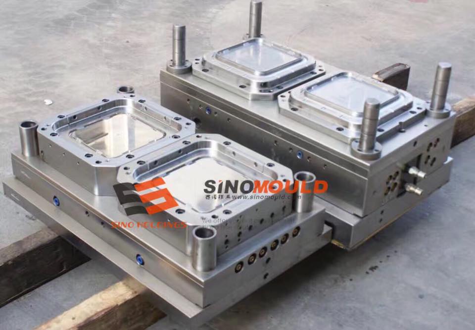 thin wall plastic injection mold